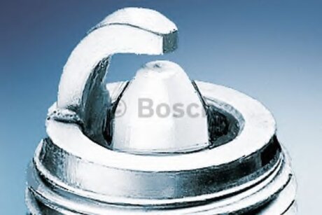 Свеча зажигания Platin 0,8mm DB W123 Renault Toyota.. BOSCH 0 242 225 554