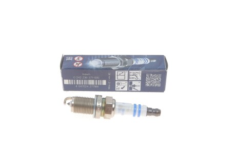 Свічка запалювання FR7KI332S IRIDIUM (FIAT, OPEL, NISSAN) BOSCH 0242236571