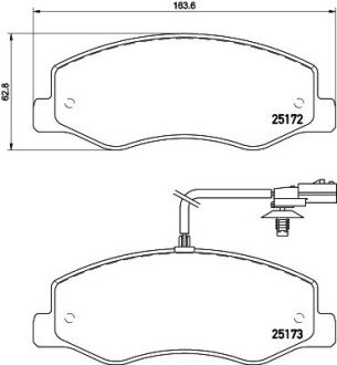 Гальмівні колодки дискові зад. Opel Movano B 10- /Nissan NV400 11- /Renault Master 10- HELLA 8DB 355 015-311