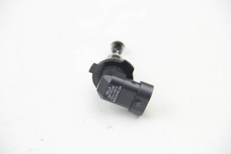 Лампа 12V HB4 51W P22d HELLA 8GH 005 636-121