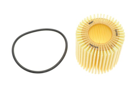 Фильтр масляный двигателя TOYOTA AVENSIS, RAV4 III, IV 1.6-2.0 08- (выр-во HENGST) HENGST FILTER E210HD228