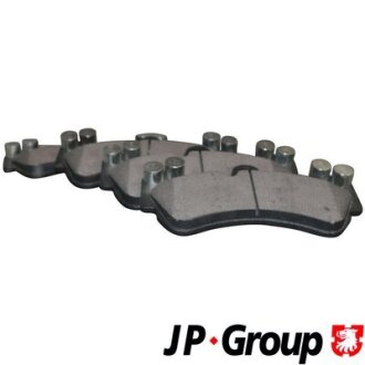 Тормозные колодки пер. Cayenne/Touareg 03- (brembo) JP GROUP 1163604110