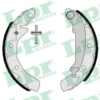 Комплект тормозных колодок из 4 шт. барабанов LPR s.r.l 07260 (фото 1)