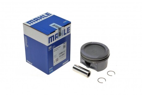 Поршень MAHLE / KNECHT 030 60 13