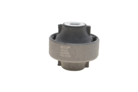 Сайлентблок рычага SKF VKDS 832002