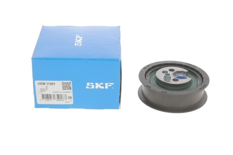 Ролик натягувача ременя SKF VKM 11001